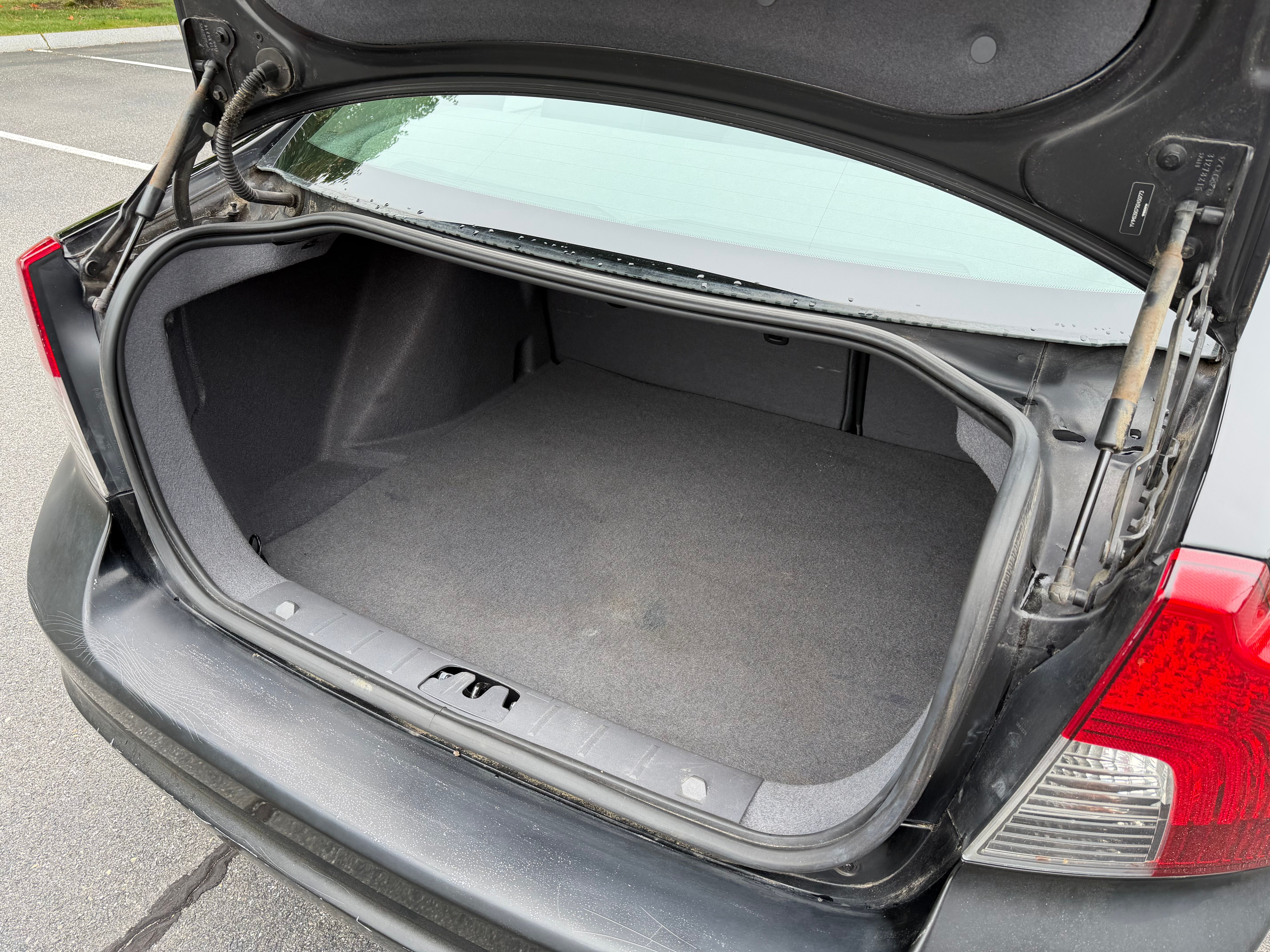 Used 2009 Volvo S40 2.4i FWD image 42
