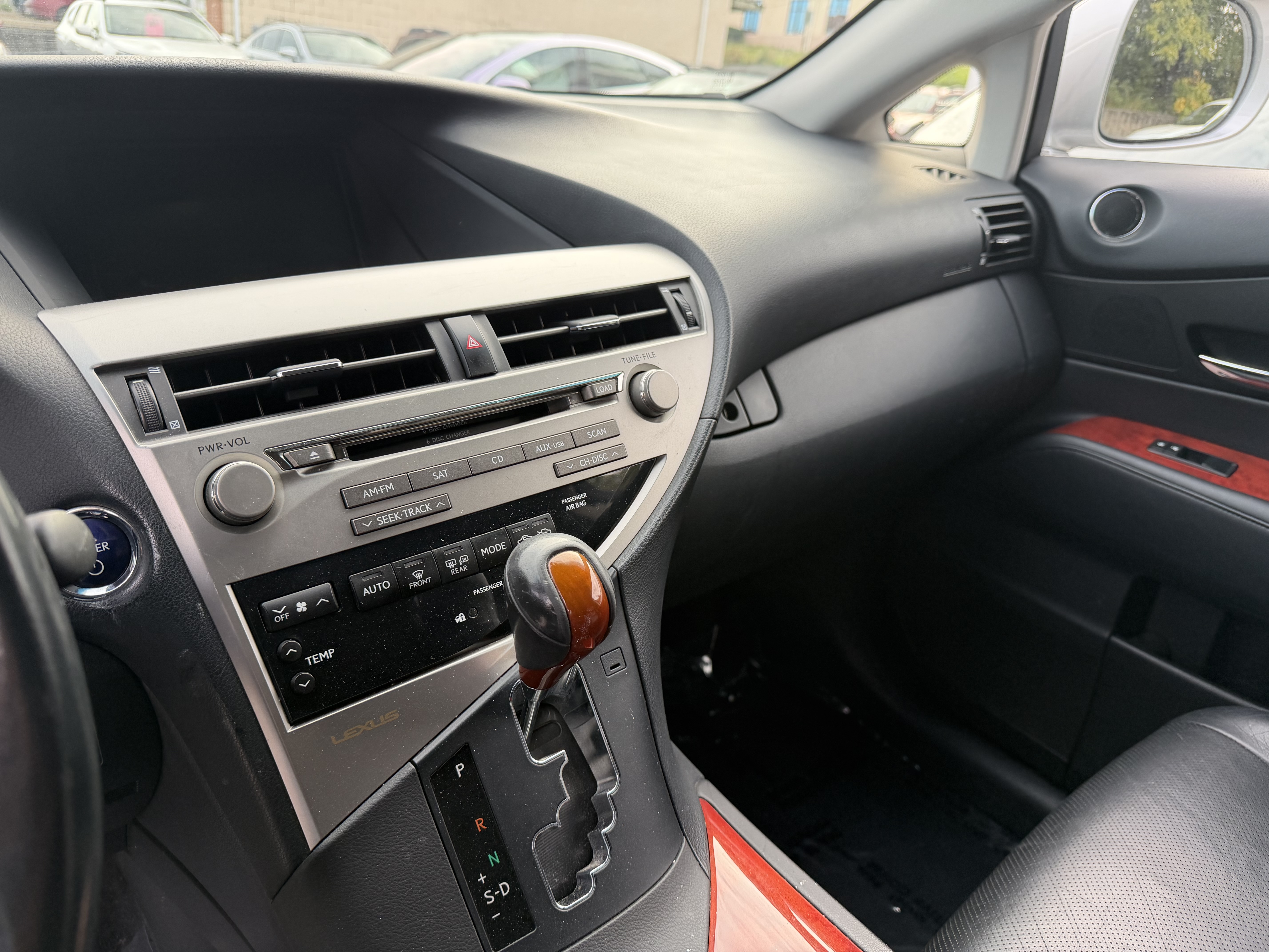 Used 2010 Lexus RX 450h AWD image 17