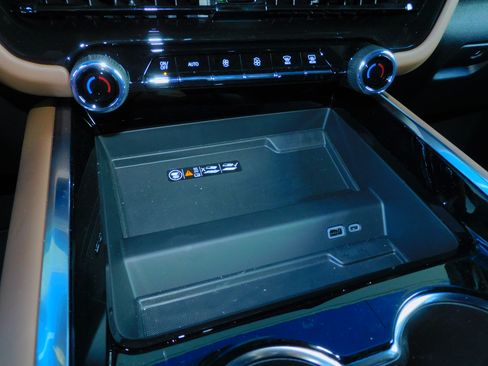 New 2026 Chevrolet Tahoe High Country image 37