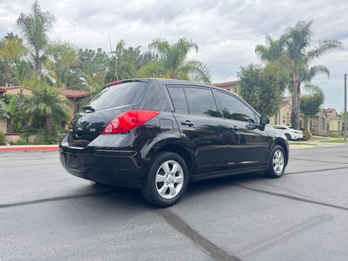 Used 2012 Nissan Versa 1.8 S w/ Special Edition FWD image 8