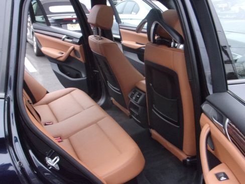 Used 2017 BMW X3 xDrive35i image 25