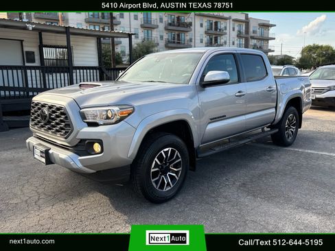 Used 2020 Toyota Tacoma image 11