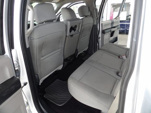 Used 2017 Ford F150 XLT image 19