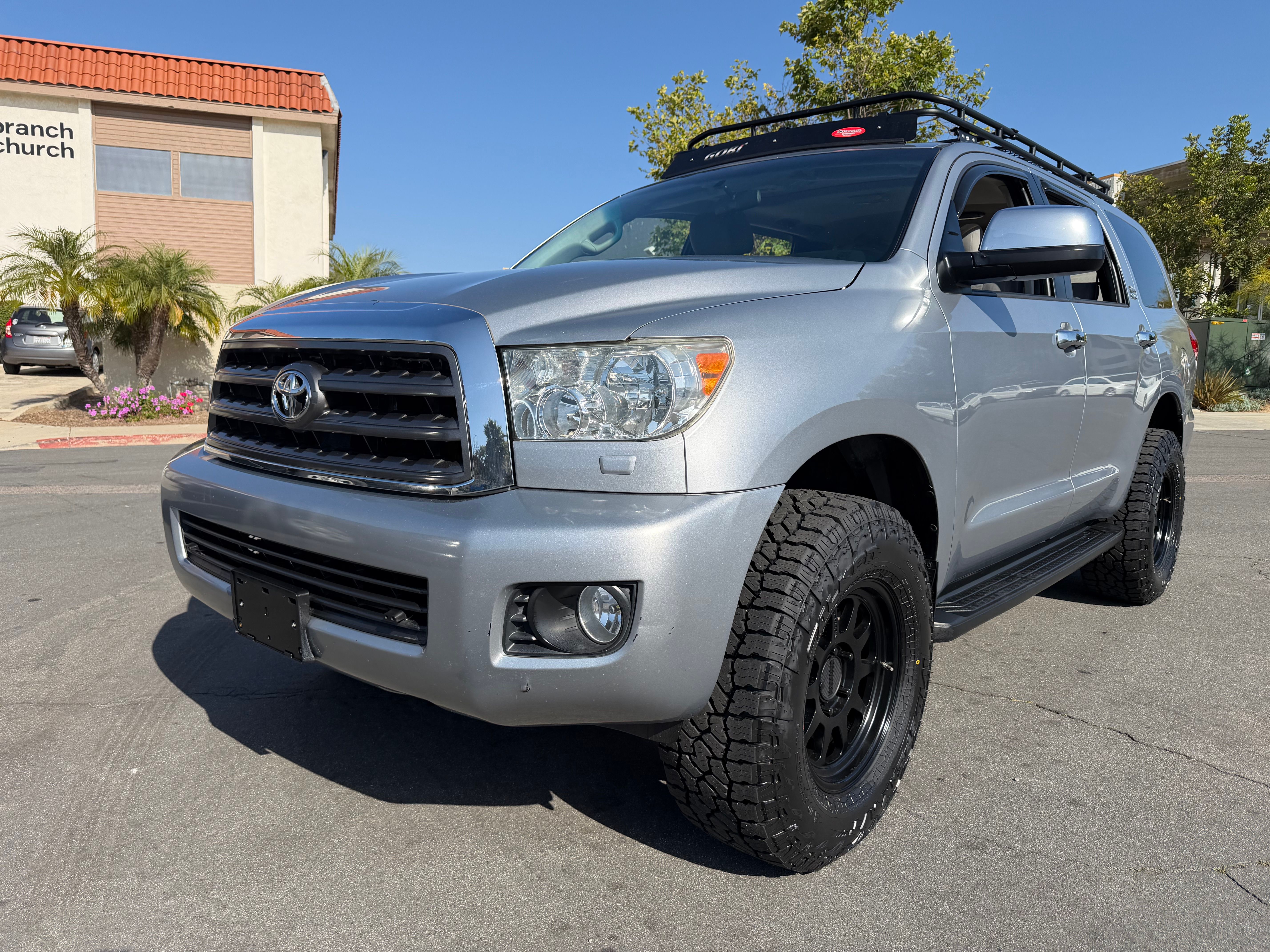 Used 2014 Toyota Sequoia 4WD SR5 image 6