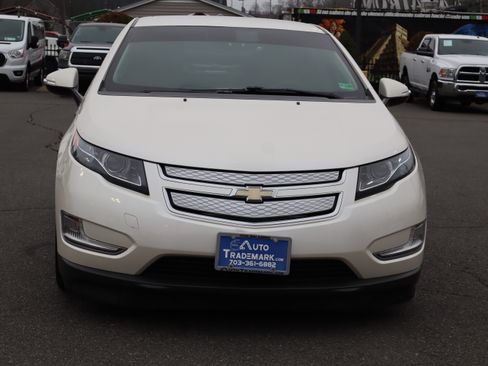Used 2014 Chevrolet Volt Premium image 4
