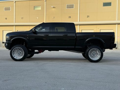 Used 2018 RAM 2500 4x4 Mega Cab Big Horn image 6
