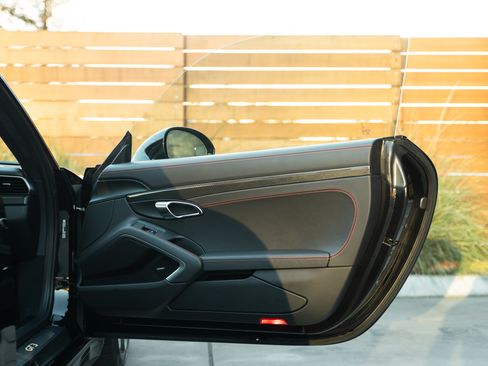 Used 2019 Porsche 911 GT3 Touring image 59