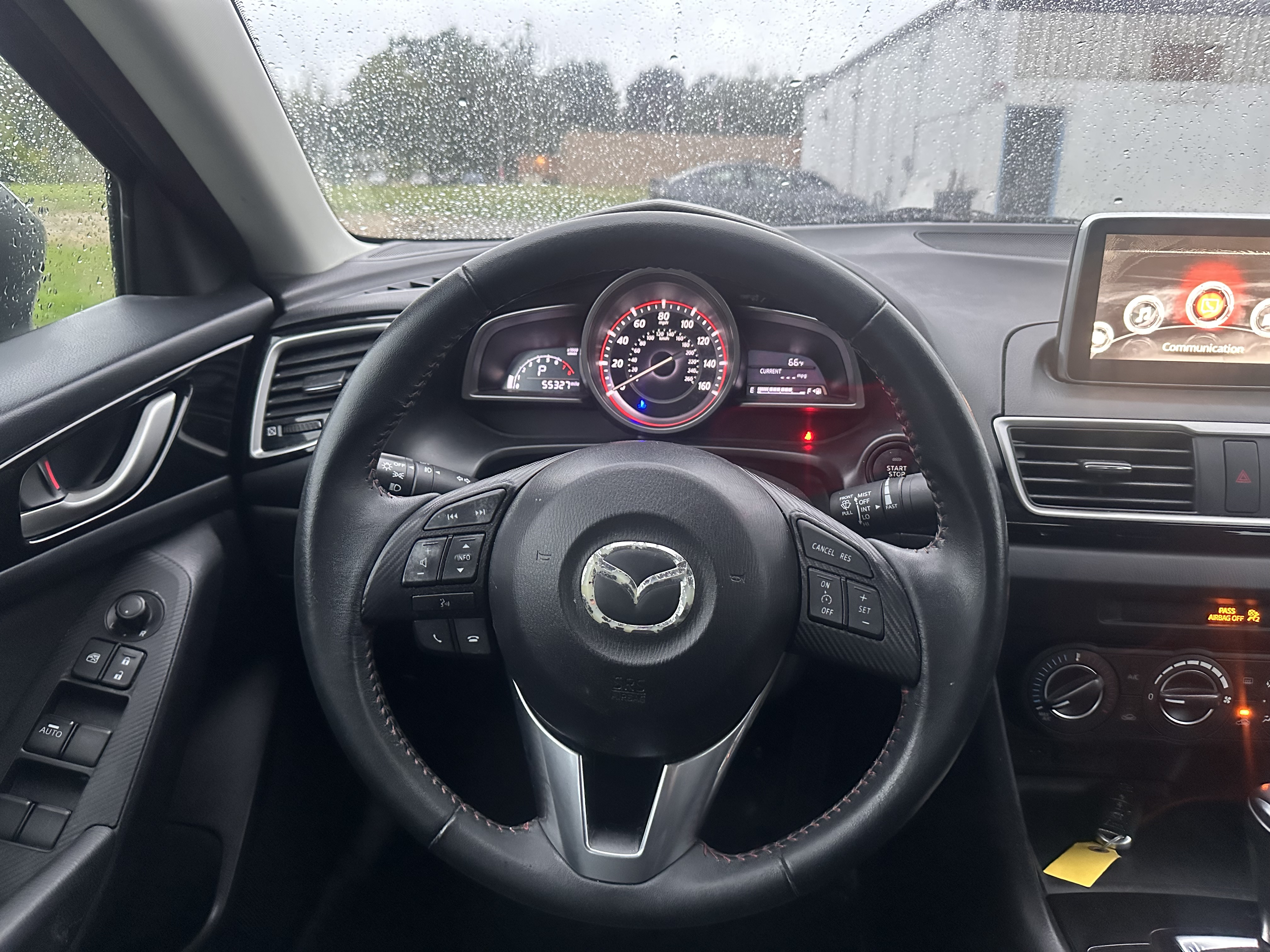 Used 2015 MAZDA MAZDA3 i Touring Sedan FWD image 15