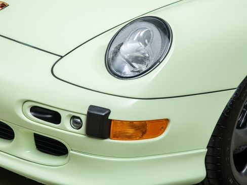 Used 1998 Porsche 911 Carrera S RWD image 51