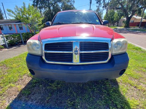 Used 2006 Dodge Dakota ST image 2
