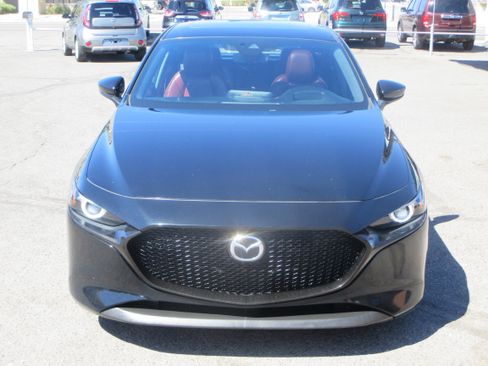 Used 2021 MAZDA MAZDA3 w/ Premium Package image 18