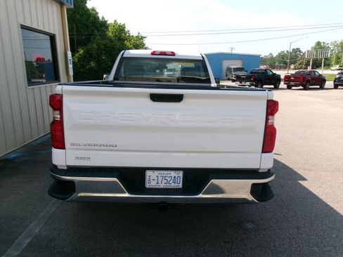 Used 2025 Chevrolet Silverado 1500 2WD Regular Cab W/T image 18