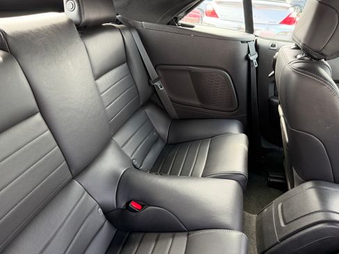 Used 2014 Ford Mustang Premium image 20