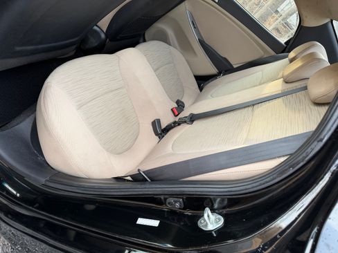 Used 2016 Hyundai Accent SE image 32