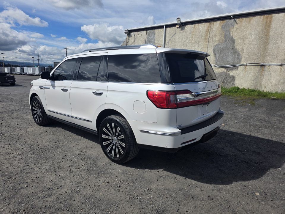 Used 2019 Lincoln Navigator 4WD Reserve image 7