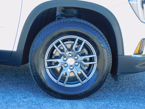 Certified 2025 GMC Acadia Elevation image 9