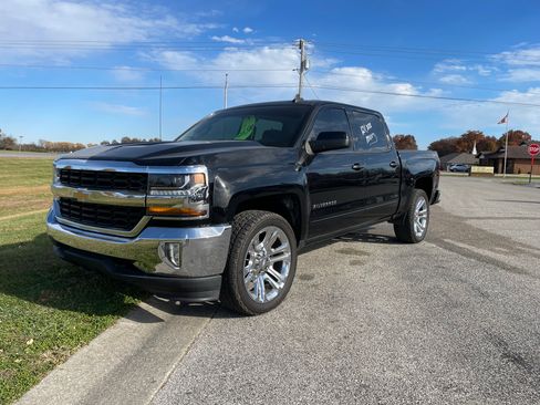 Used 2018 Chevrolet Silverado 1500 LT image 1