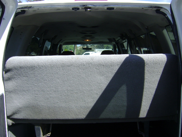 Used 2007 Ford E-350 and Econoline 350 Extended Wagon Super Duty RWD image 10