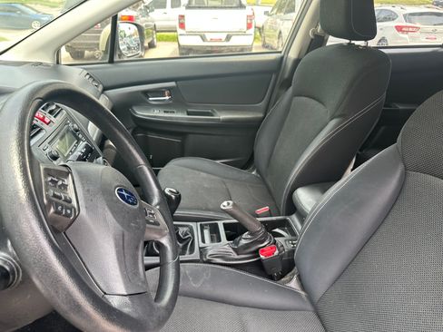 Used 2014 Subaru XV Crosstrek 2.0i Premium image 14