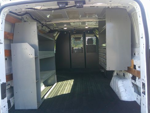 Used 2019 Ford Transit 250 XL image 6