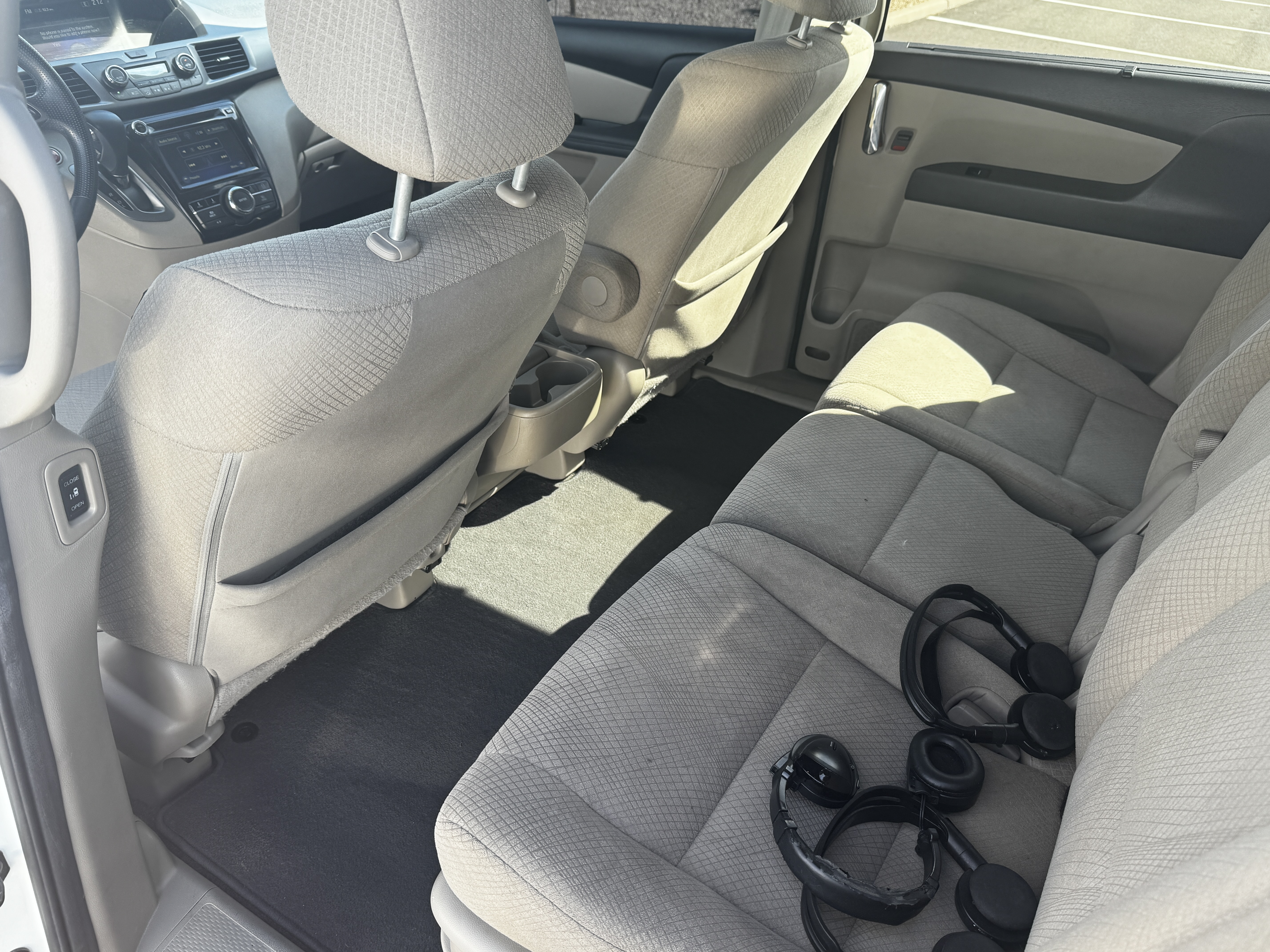 Used 2017 Honda Odyssey SE image 17
