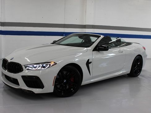 Used 2022 BMW M8 Competition image 3