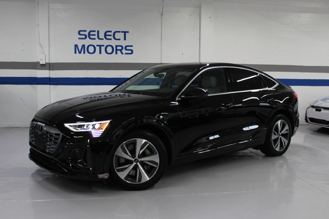 Used 2024 Audi Q8 e-tron Premium Plus Sportback AWD/4WD image 1