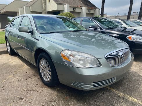 Used 2006 Buick Lucerne CX image 10