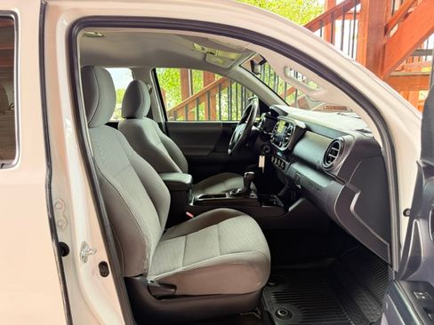 Used 2021 Toyota Tacoma 4x4 Double Cab image 20