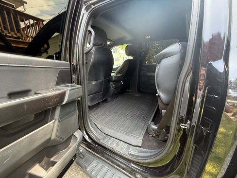 Used 2021 Ford F150 4x4 SuperCrew image 8