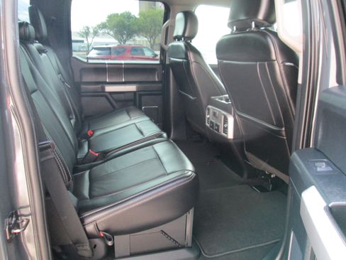 Used 2021 Ford F250 Lariat image 15