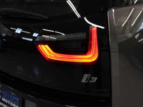 Used 2017 BMW i3 w/ Range Extender RWD image 6