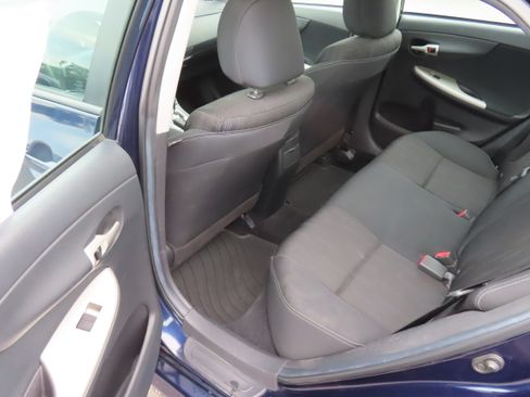 Used 2013 Toyota Corolla S FWD Sedan 1.8L 4-Cyl image 13