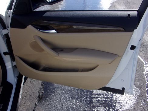 Used 2015 BMW X1 xDrive28i image 29