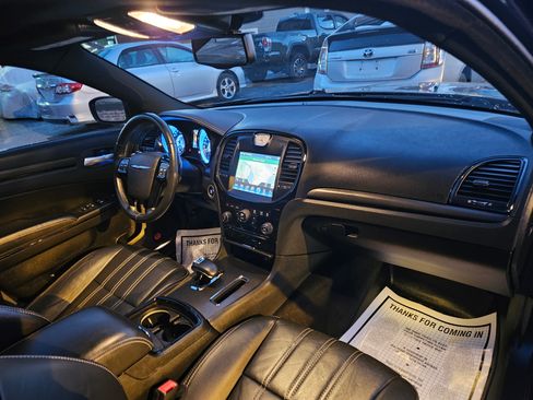 Used 2014 Chrysler 300 S image 65