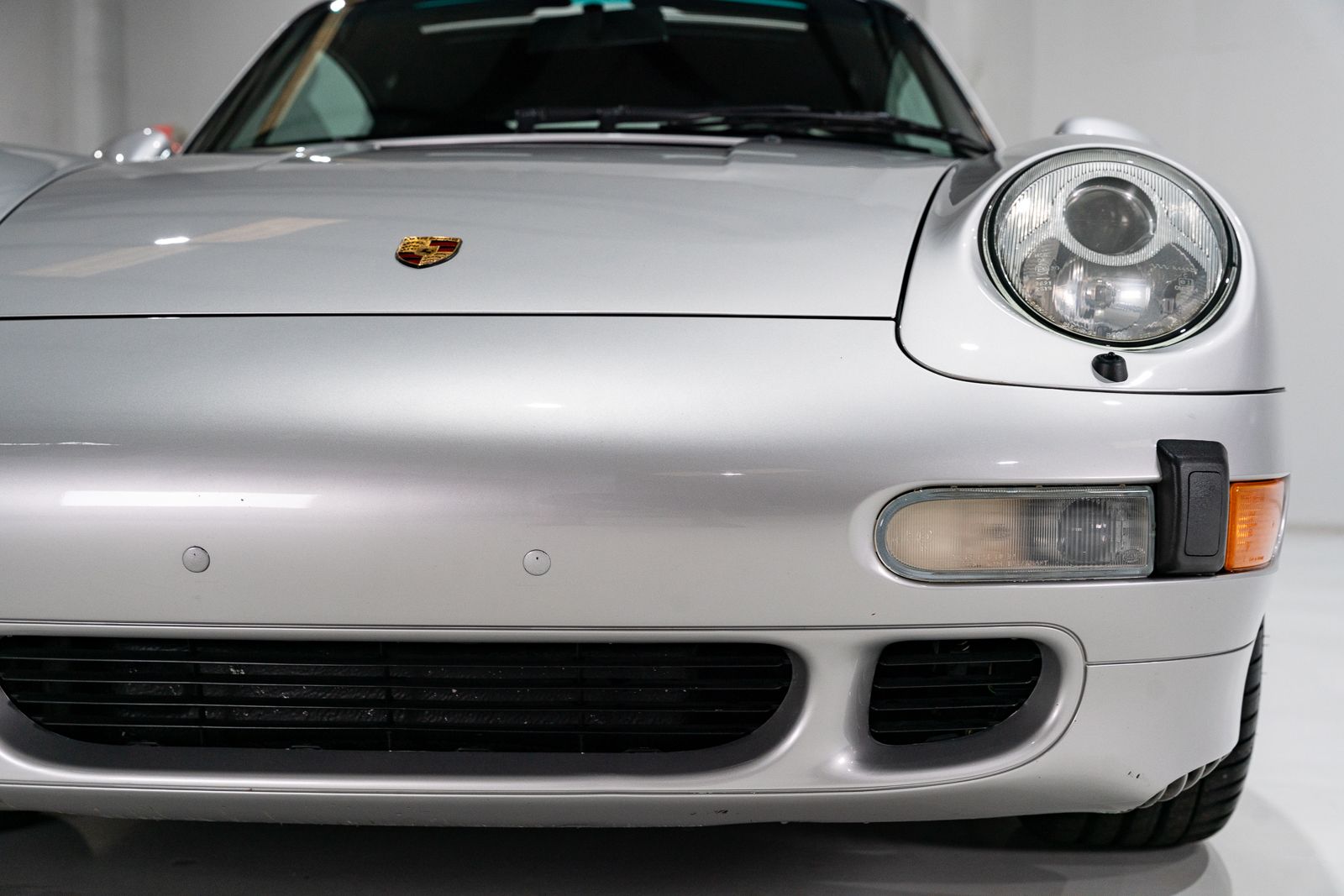 Used 1997 Porsche 911 Carrera 4S AWD/4WD image 35