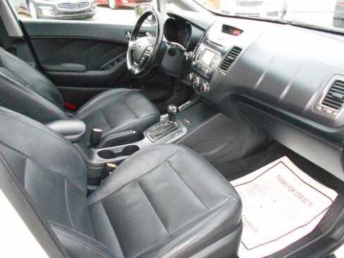 Used 2014 Kia Forte EX image 10