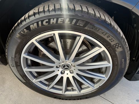 Used 2020 Mercedes-Benz GLS 580 image 27