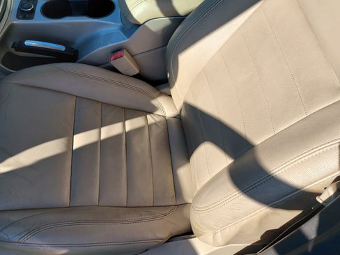 Used 2013 Ford Escape SEL image 8