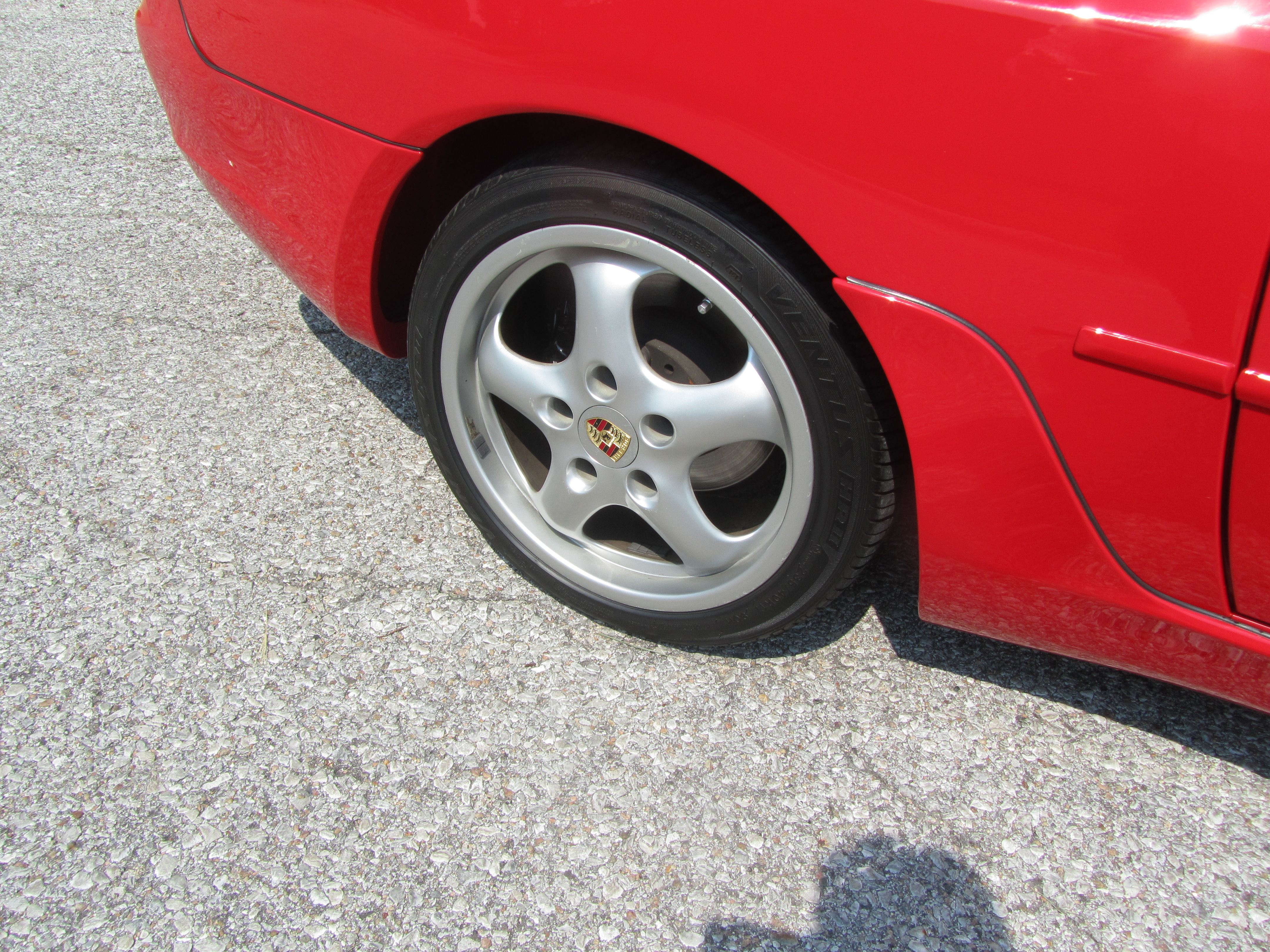 Used 1995 Porsche 968 Coupe RWD image 11