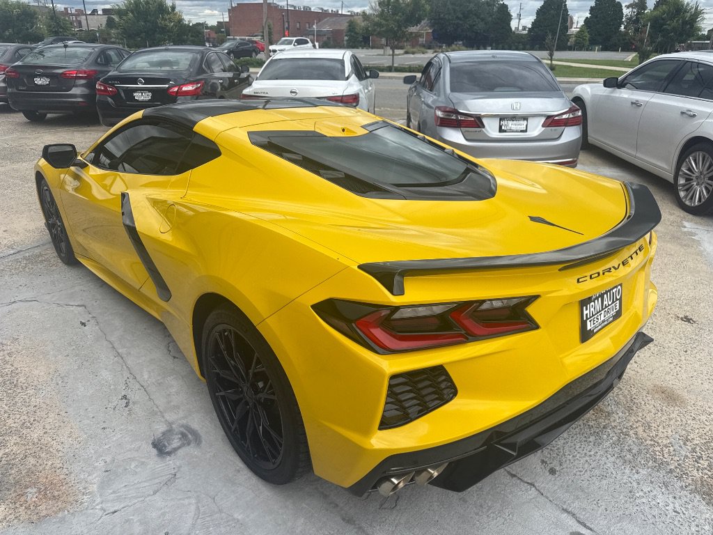 Used 2025 Chevrolet Corvette Stingray Preferred Cpe w/ 2LT RWD image 3