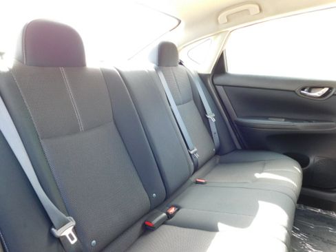 Used 2016 Nissan Sentra image 20