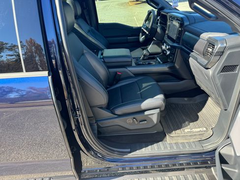 Used 2025 Ford F150 Lariat image 17