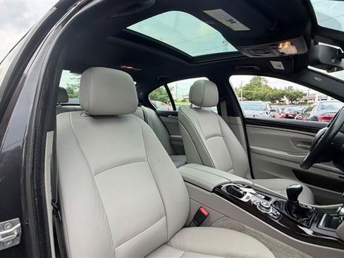 Used 2013 BMW 535i w/ M-Sport Package RWD image 15