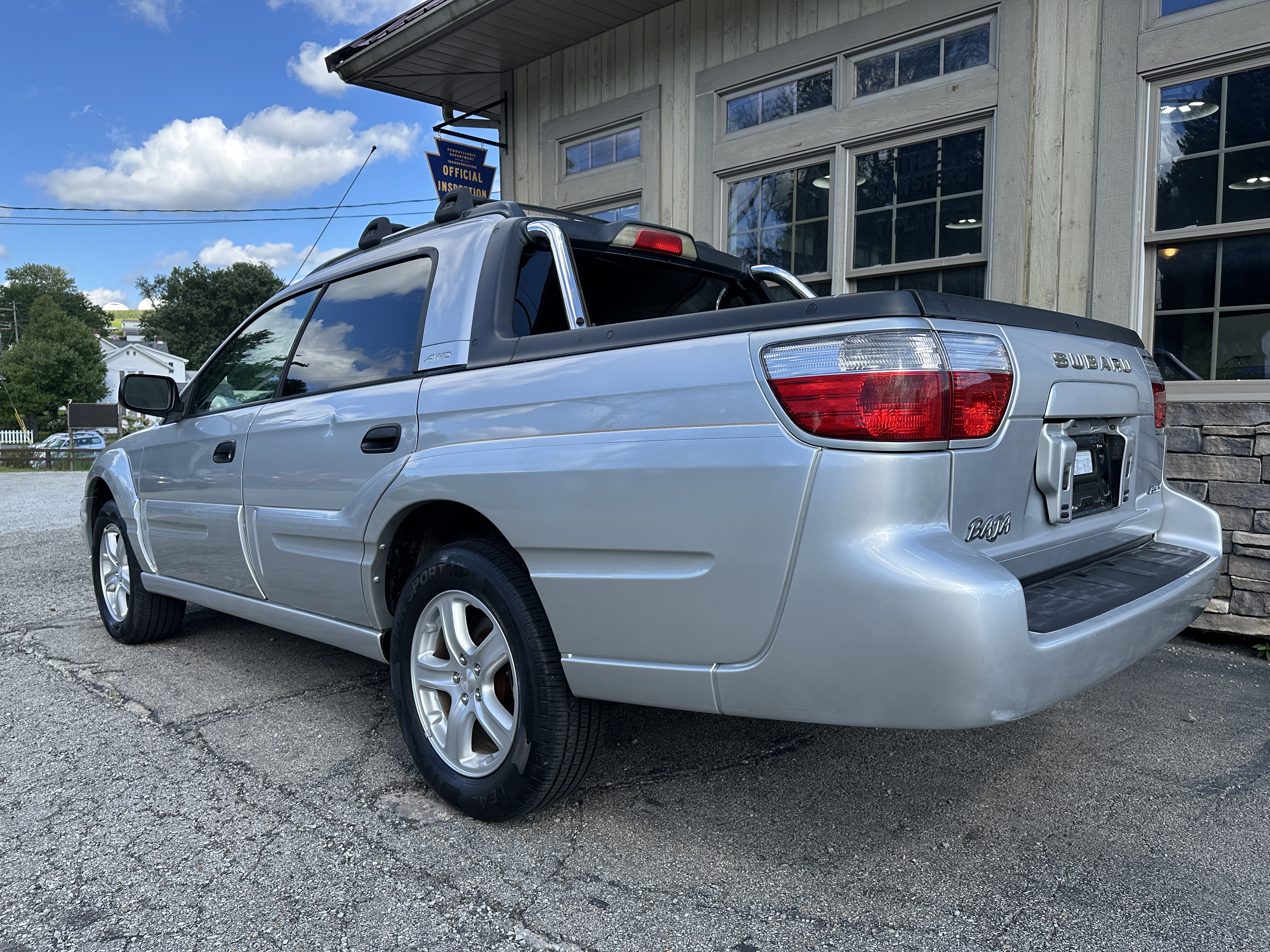 Used 2006 Subaru Baja Sport AWD/4WD image 2