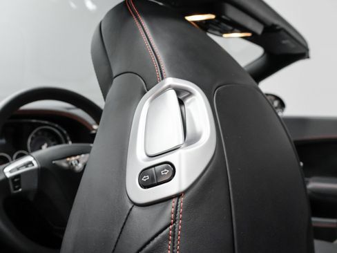 Used 2013 Bentley Continental GTC image 33
