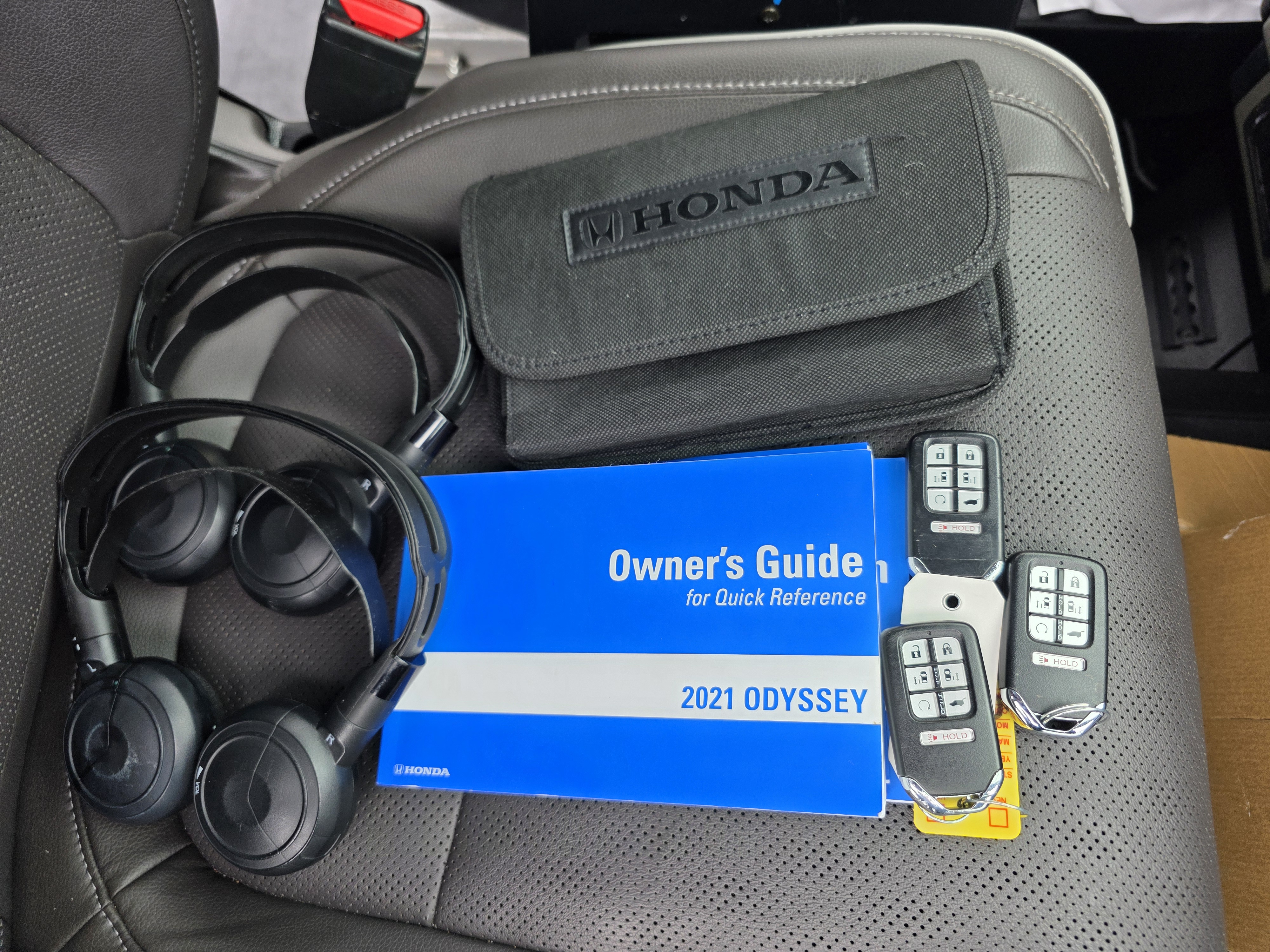 Used 2021 Honda Odyssey Elite image 43