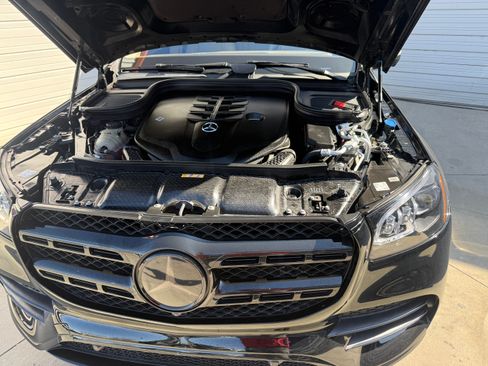 Used 2020 Mercedes-Benz GLS 580 image 10