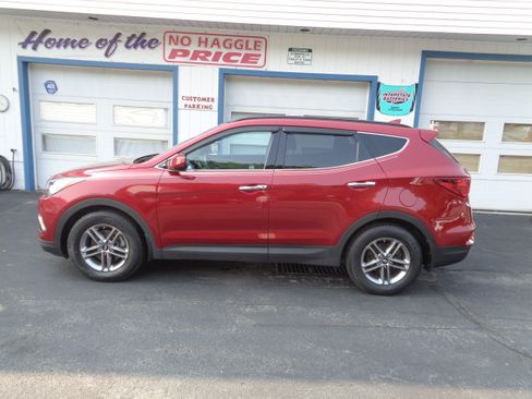 Used 2017 Hyundai Santa Fe Sport image 3