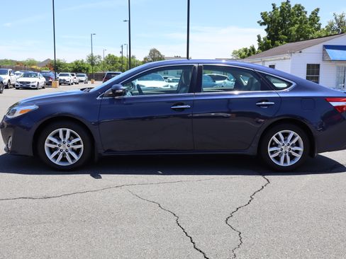 Used 2014 Toyota Avalon XLE FWD image 5